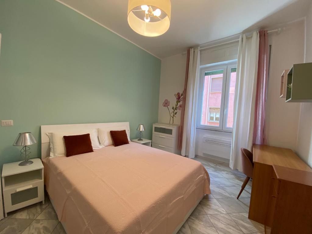 Superior Apt Next Colosseo A/C Wo Fi 3 Bedrooms โรม ภายนอก รูปภาพ